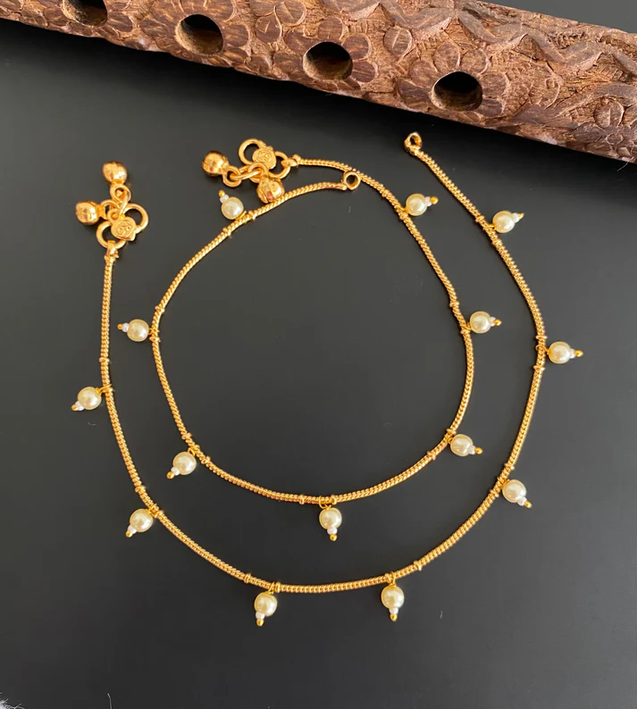 Antique Gold Tone Single Pearl Anklets Set